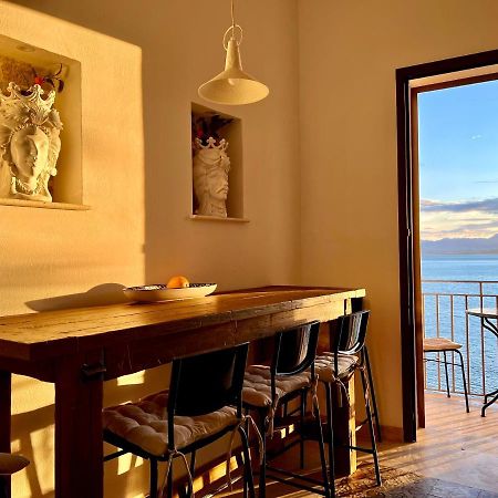 Castello A Mare Apartment Кастеламаре дел Голфо Екстериор снимка