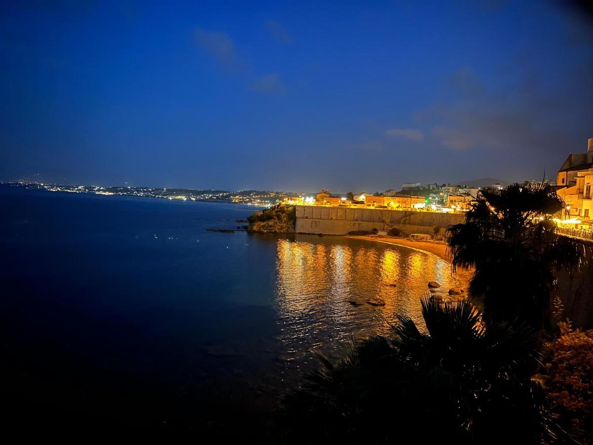 Castello A Mare Apartment Кастеламаре дел Голфо Екстериор снимка