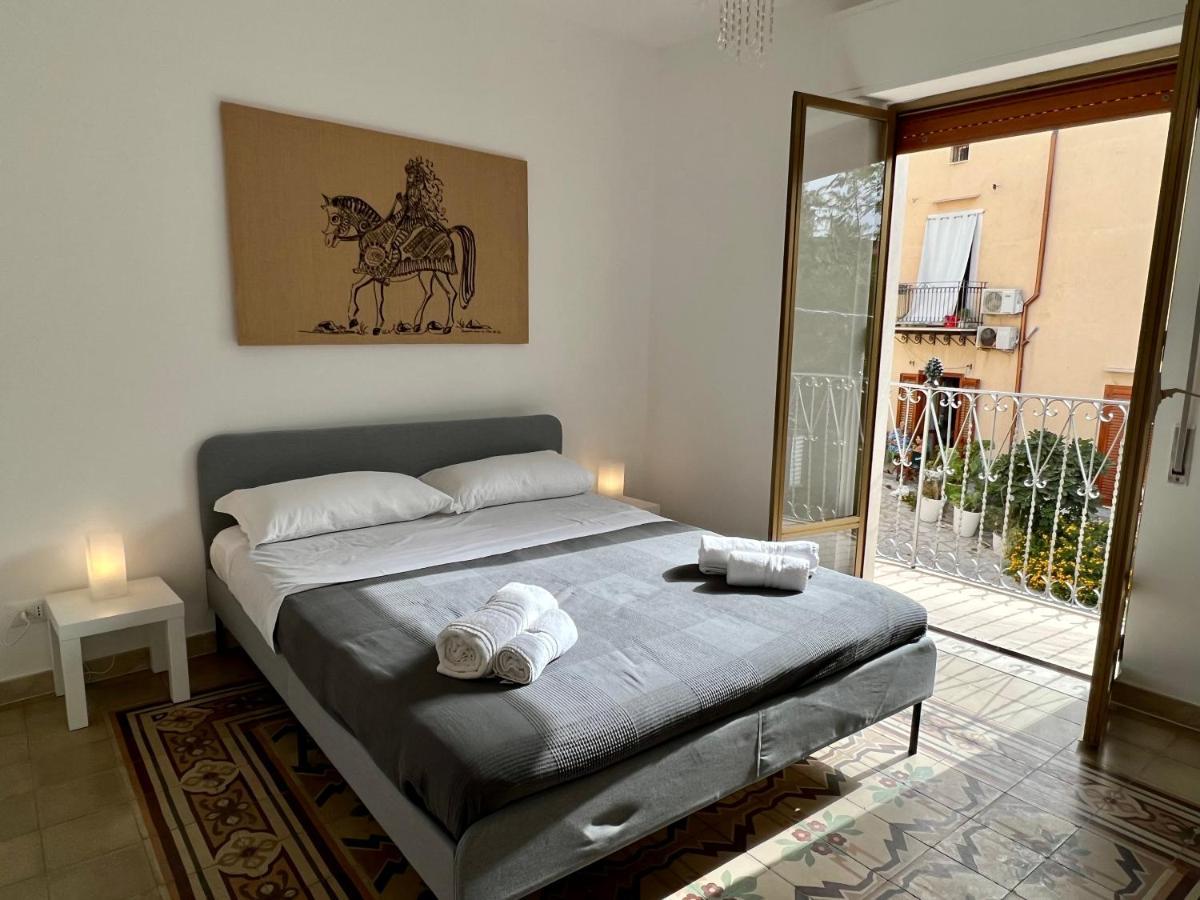 Castello A Mare Apartment Кастеламаре дел Голфо Екстериор снимка